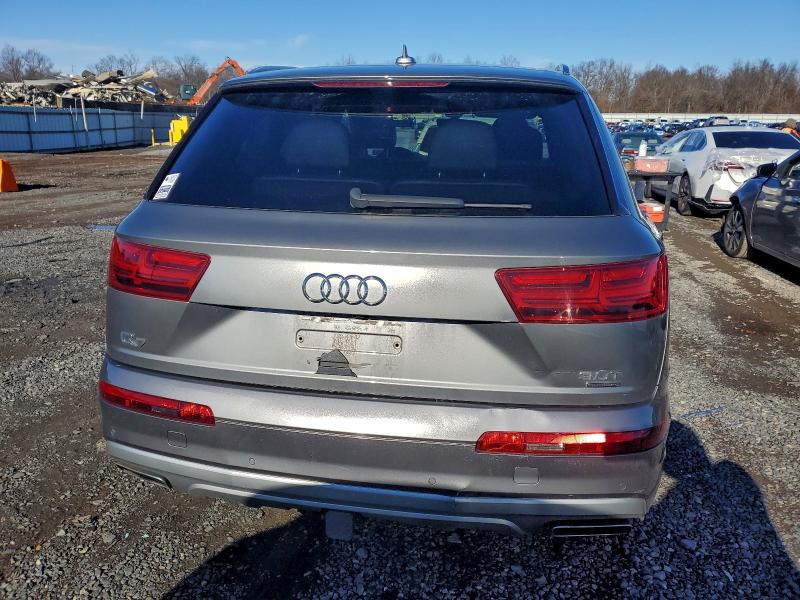 Photo 6 from auction – 2017 AUDI Q7 with VIN WA1LAAF79HD023151