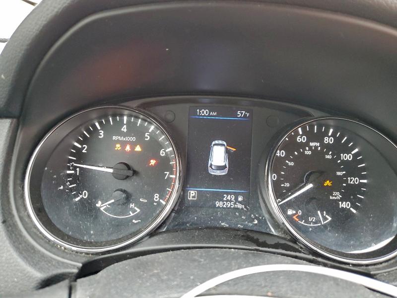 Photo 9 from auction – 2019 NISSAN ROGUE S with VIN 5N1AT2MTXKC813872