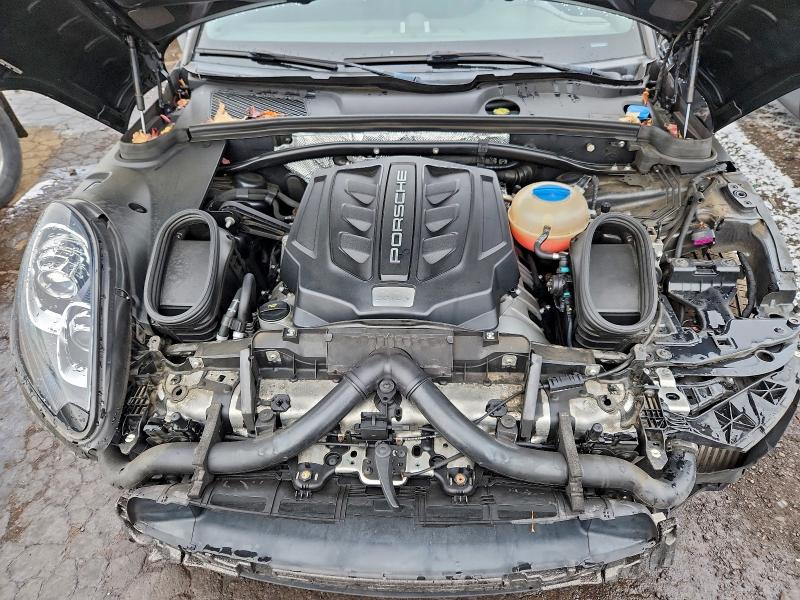 Photo 12 from auction – 2017 PORSCHE MACAN S with VIN WP1AB2A52HLB21254