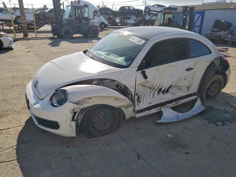 VOLKSWAGEN BEETLE 2012 with VIN 3VWFP7AT8CM637806 - Photo from auction