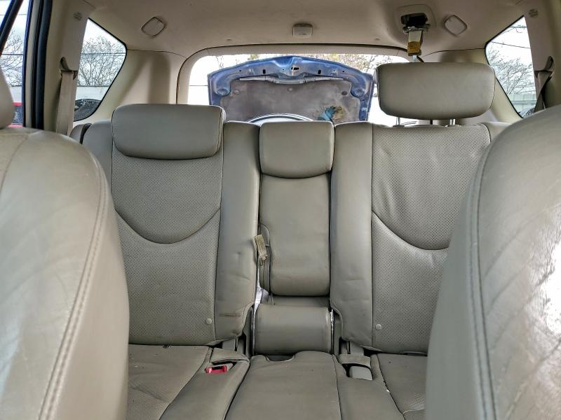 Photo 10 from auction – 2007 TOYOTA RAV4 LIMIT with VIN JTMBD31V576032149