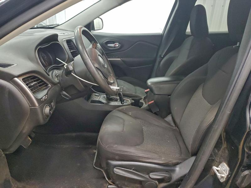 Photo 7 from auction – 2019 JEEP CHEROKEE L with VIN 1C4PJLCB3KD308527
