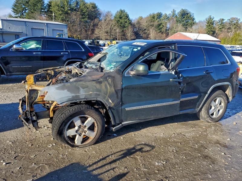 JEEP GRAND CHER 2011 with VIN 1J4RR4GG8BC590144 - Photo from auction