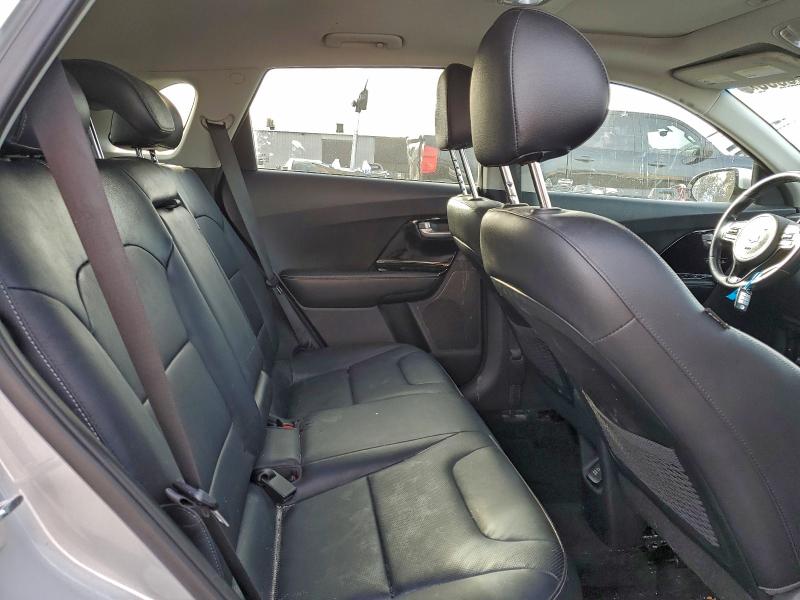 Photo 11 from auction – 2018 KIA NIRO TOURI with VIN KNDCE3LC9J5139425
