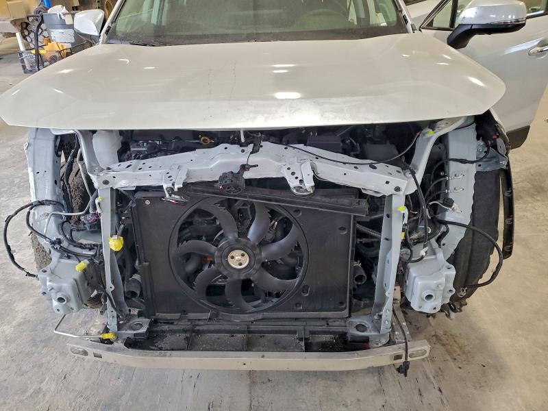 Photo 12 from auction – 2025 TOYOTA RAV4 LIMIT with VIN JTMD6RFV5SD576055