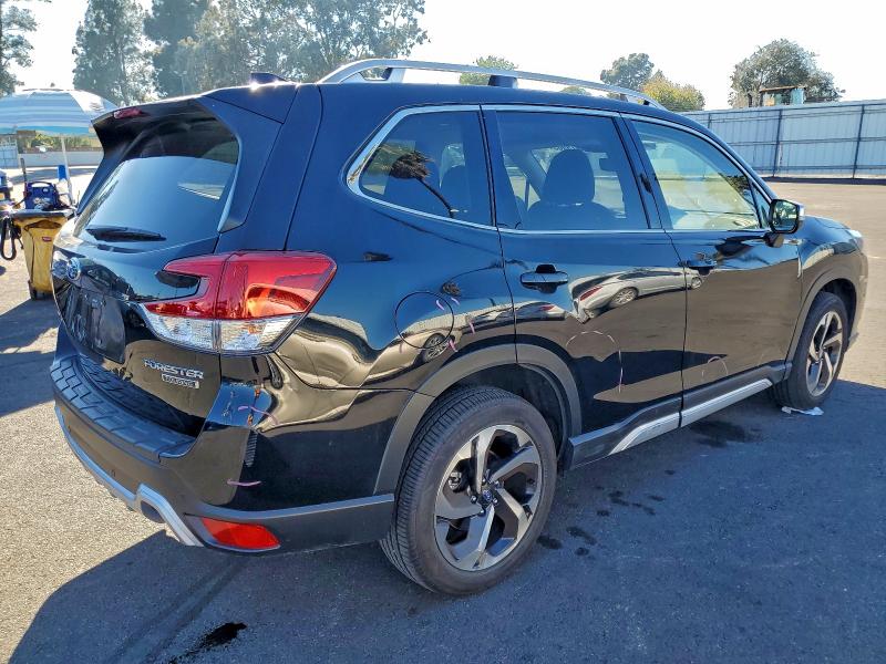 Photo 3 from auction – 2024 SUBARU FORESTER T with VIN JF2SKAMC8RH498994