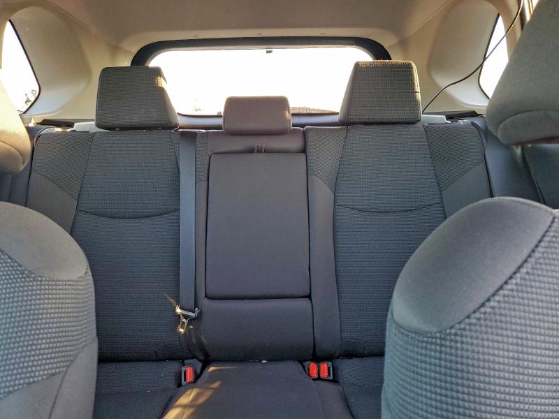 Photo 10 from auction – 2022 TOYOTA RAV4 LE with VIN 4T3LWRFV5NU081048