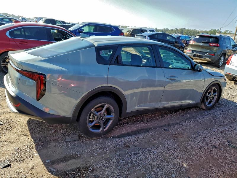 Photo 3 from auction – 2025 KIA K4 LX with VIN 3KPFT4DE9SE093013