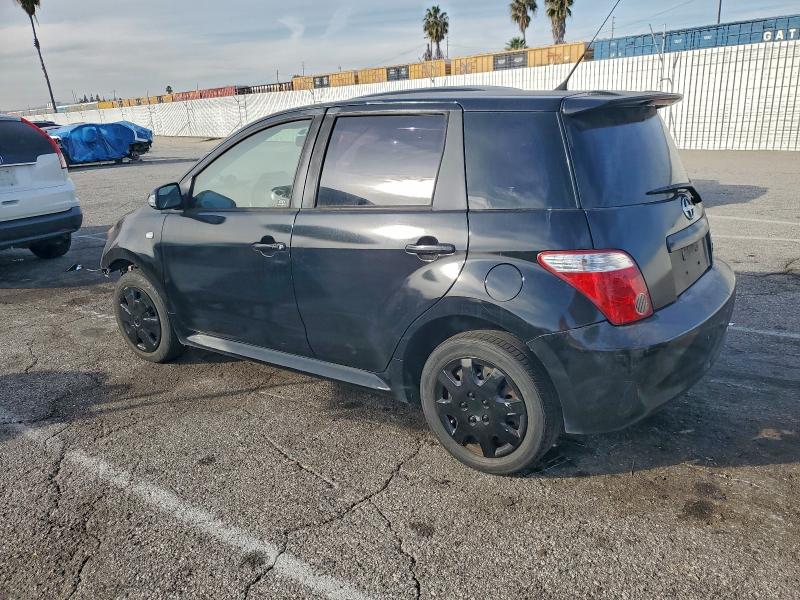 Photo 2 from auction – 2006 TOYOTA SCION XA with VIN JTKKT624960145851