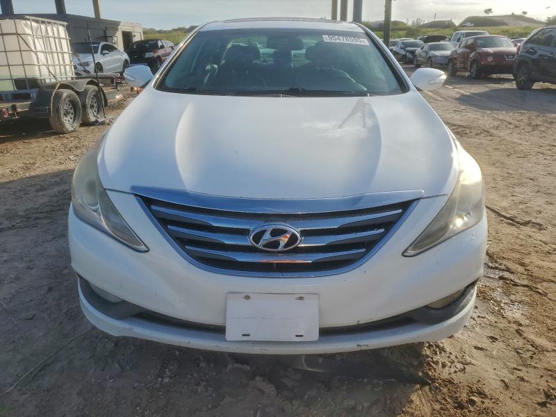 Photo 5 from auction – 2014 HYUNDAI SONATA SE with VIN 5NPEC4AB0EH854873