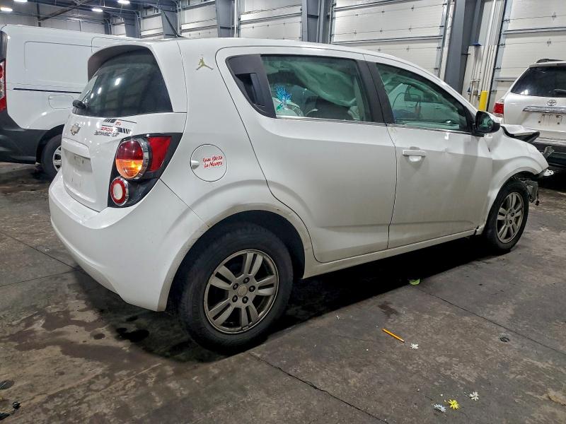 Photo 3 from auction – 2014 CHEVROLET SONIC LT with VIN 1G1JC6SH6E4107497