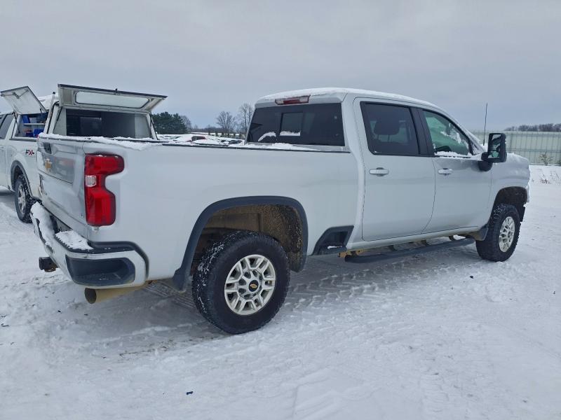 Photo 3 from auction – 2022 CHEVROLET SILVERADO with VIN 2GC4YNEY5N1222583