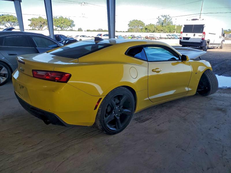 Photo 3 from auction – 2018 CHEVROLET CAMARO LT with VIN 1G1FB1RX4J0139231
