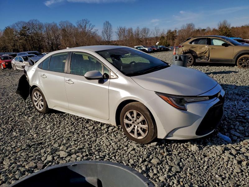 Photo 4 from auction – 2022 TOYOTA COROLLA with VIN JTDEPMAE6N3028345