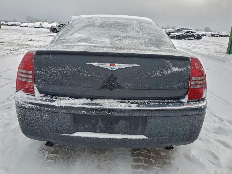 Photo 6 from auction – 2006 CHRYSLER 300C with VIN 2C3LA63H36H455772