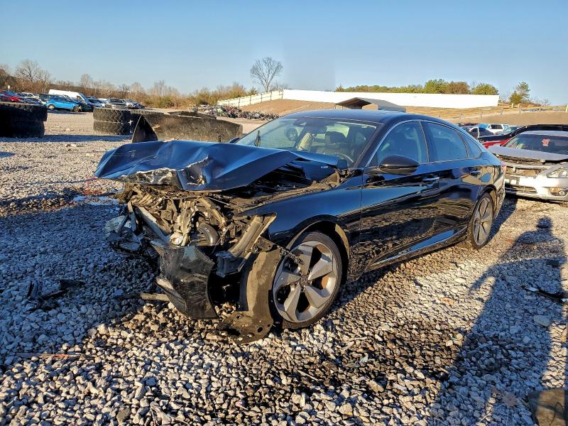 HONDA ACCORD TOU 2018 with VIN 1HGCV2F93JA043194 - Photo from auction