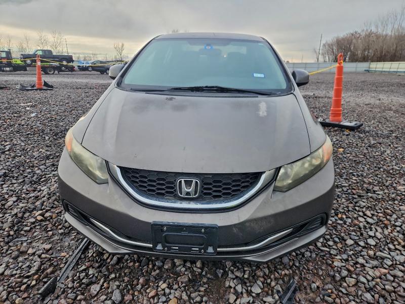 Photo 5 from auction – 2013 HONDA CIVIC LX with VIN 2HGFB2F50DH583028