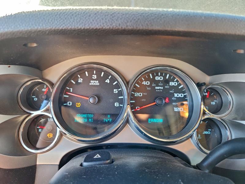 Photo 9 from auction – 2010 CHEVROLET SILVERADO with VIN 1GCSKSE3XAZ141771