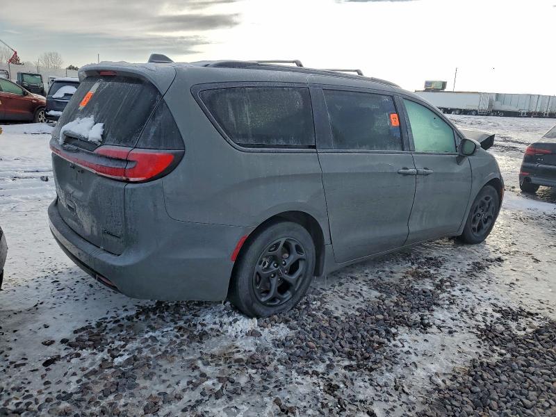 Photo 3 from auction – 2021 CHRYSLER PACIFICA H with VIN 2C4RC1L78MR535831