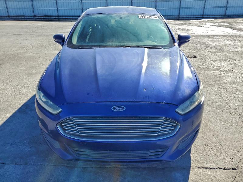 Photo 5 from auction – 2015 FORD FUSION SE with VIN 3FA6P0LU5FR247632