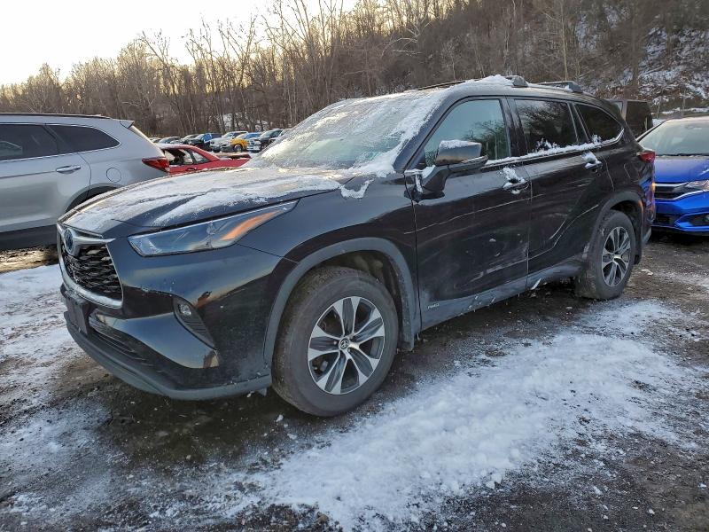 Zdjęcie 1 z aukcji – 2022 TOYOTA HIGHLANDER z VIN 5TDGBRCH5NS537787