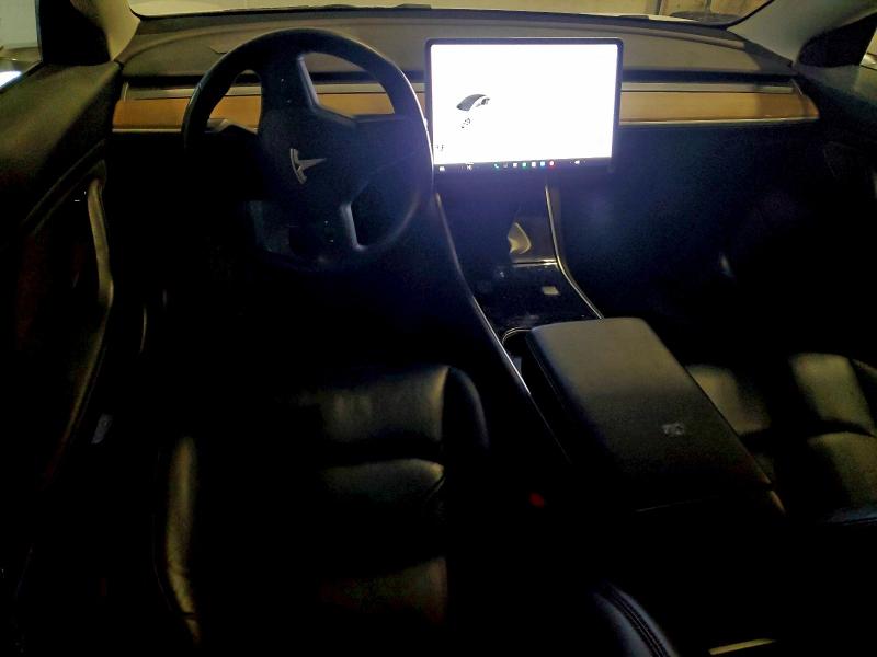 Photo 8 from auction – 2019 TESLA MODEL 3 with VIN 5YJ3E1EB6KF433342