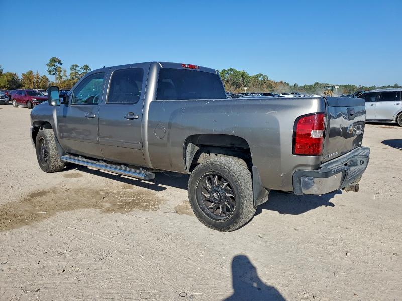 Photo 2 from auction – 2009 CHEVROLET SILVERADO with VIN 1GCHK63649F175006
