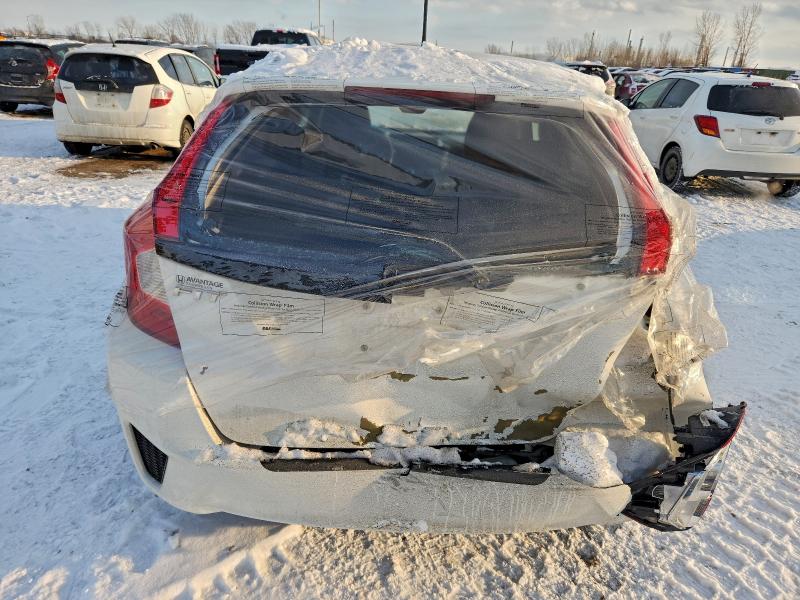 Photo 6 from auction – 2016 HONDA FIT LX with VIN 3HGGK5H5XGM106910