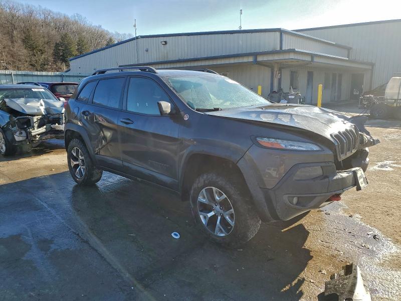 Фото 4 с аукциона – 2014 JEEP CHEROKEE T с VIN 1C4PJMBS6EW210706