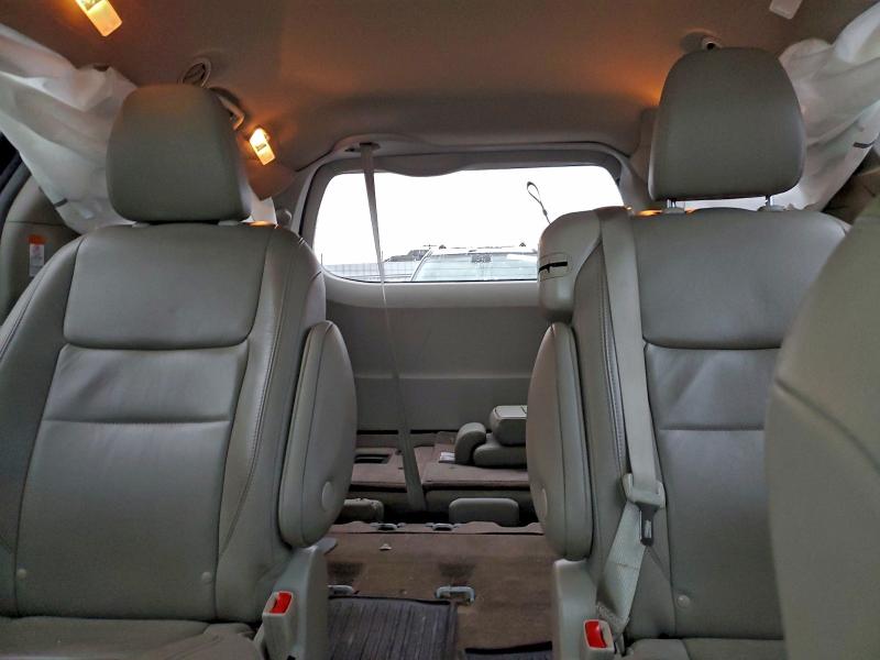 Photo 10 from auction – 2018 TOYOTA SIENNA XLE with VIN 5TDYZ3DC8JS944867