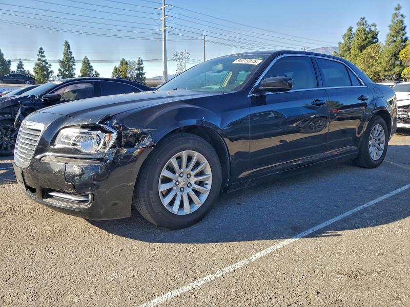 CHRYSLER 300 2013 مع رقم تعريف المركبة 2C3CCAAG9DH574611 - صورة من المزاد