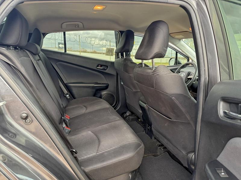 Photo 6 from auction – 2016 TOYOTA PRIUS with VIN JTDKBRFU7G3003648