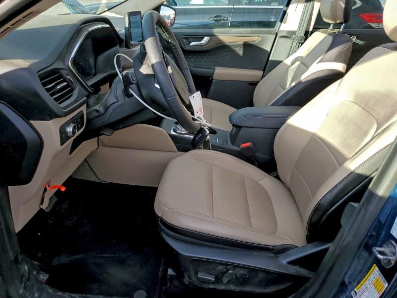 Photo 7 from auction – 2020 FORD ESCAPE TIT with VIN 1FMCU9J96LUC66019