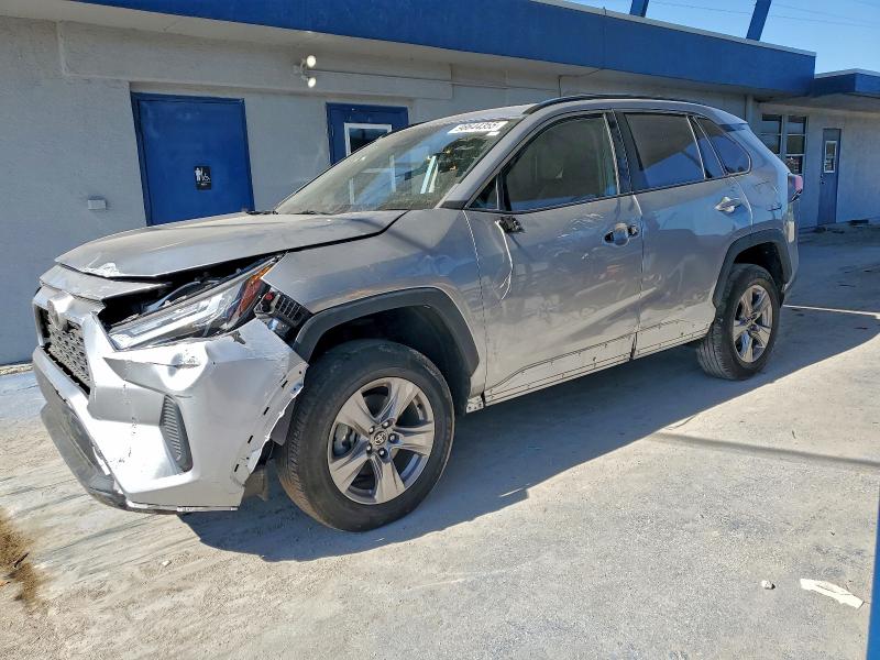 TOYOTA RAV4 XLE 2023 with VIN 2T3P1RFV0PC333874 - Photo from auction