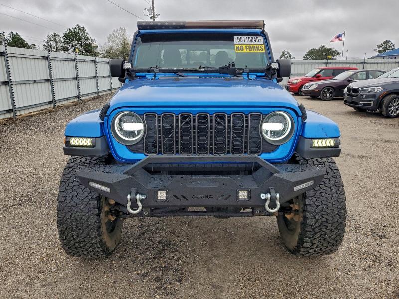 Photo 5 from auction – 2021 JEEP GLADIATOR with VIN 1C6HJTAG7ML535710