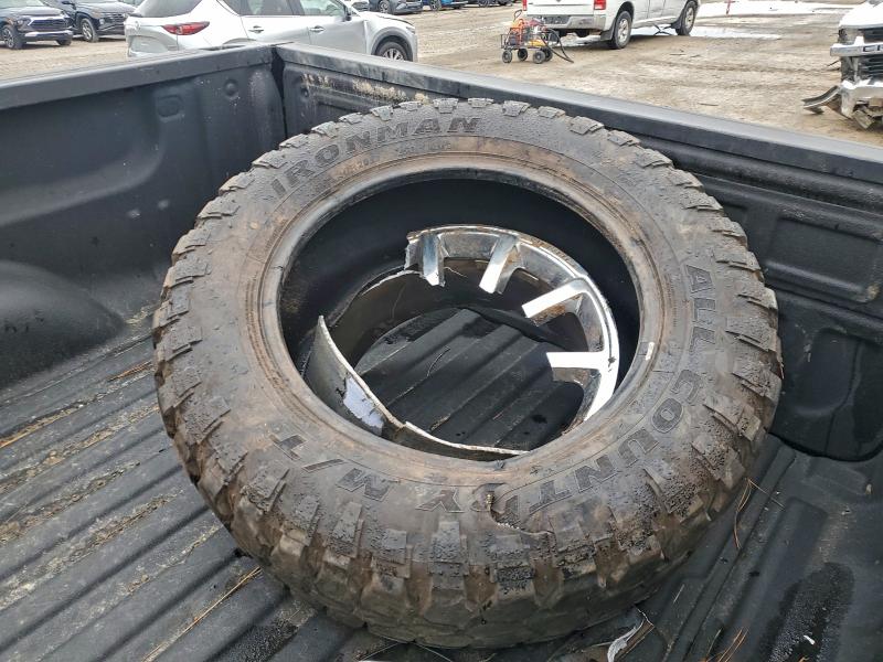 Photo 12 from auction – 2017 GMC SIERRA K15 with VIN 3GTU2PEC3HG340595