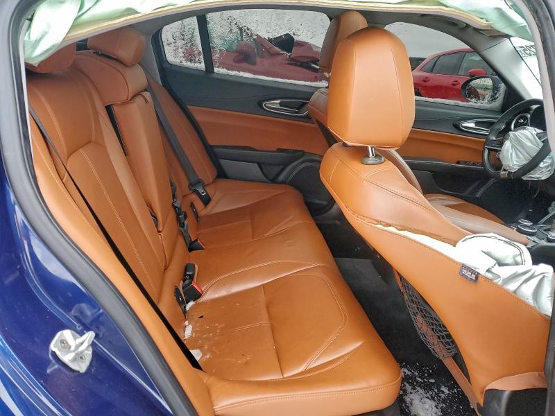Photo 10 from auction – 2017 ALFA ROMEO GIULIA with VIN ZARFAEBN3H7551593