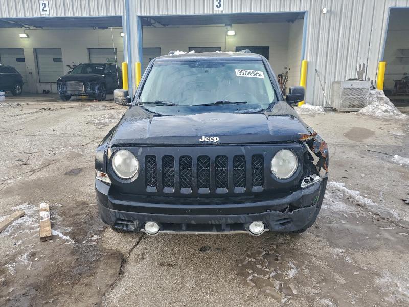 Photo 5 from auction – 2014 JEEP PATRIOT with VIN 1C4NJRCB4ED728599