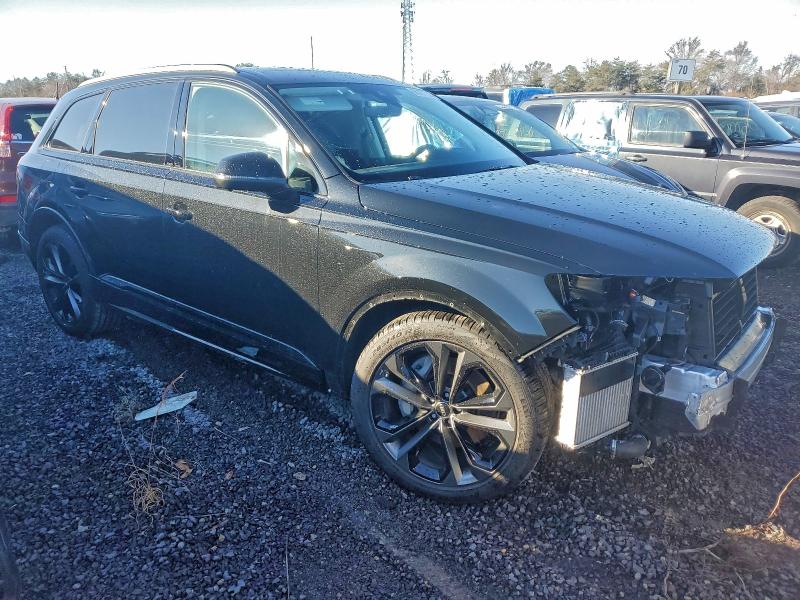 Photo 4 from auction – 2025 AUDI Q7 with VIN WA1LVBF70SD030068