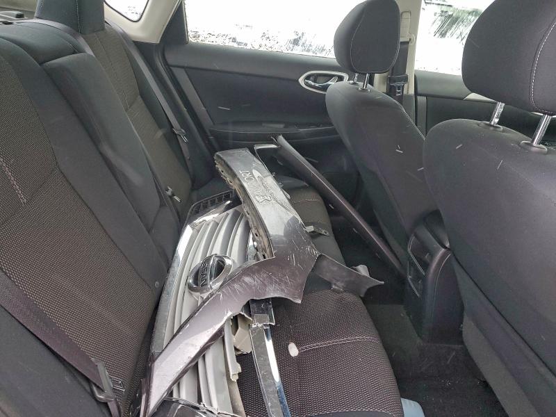 Photo 10 from auction – 2015 NISSAN SENTRA S with VIN 3N1AB7AP8FL642564