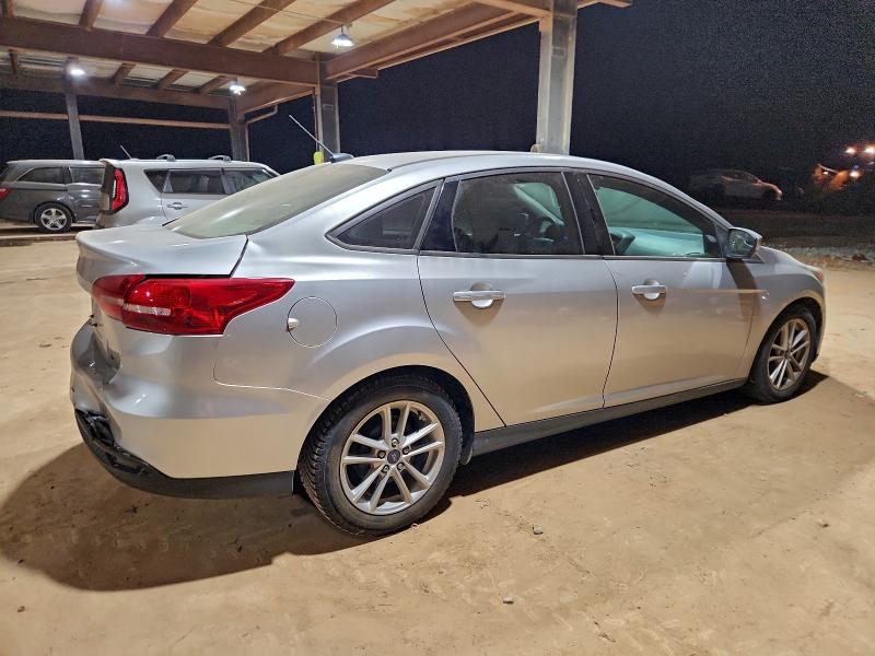 Photo 3 from auction – 2018 FORD FOCUS SE with VIN 1FADP3F25JL230839