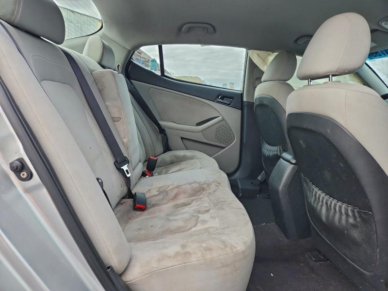 Photo 10 from auction – 2011 KIA OPTIMA with VIN KNAGM4A74B5170936
