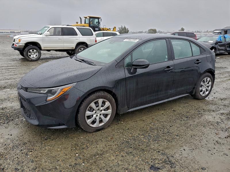 TOYOTA COROLLA LE 2020 with VIN 5YFEPRAE4LP124430 - Photo from auction
