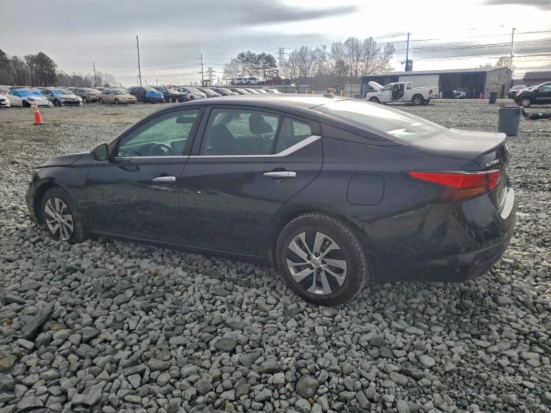 Photo 2 from auction – 2019 NISSAN ALTIMA with VIN 1N4BL4BV4KC238666