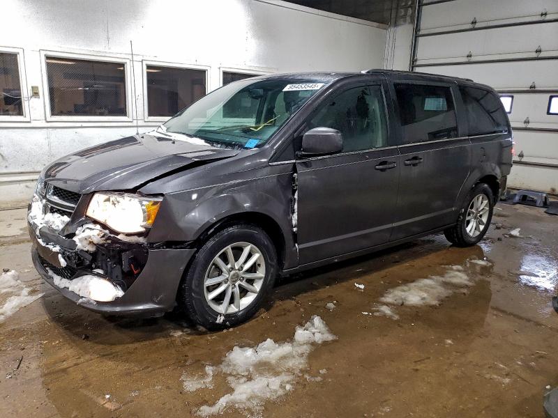 DODGE GRAND CARA 2018 with VIN 2C4RDGCG3JR173743 - Photo from auction