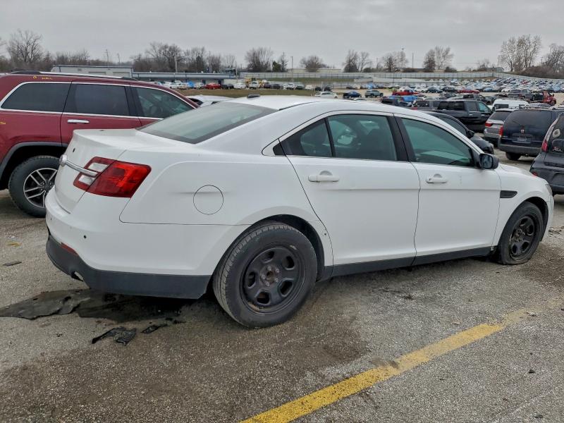 Foto 3 de la subasta – 2016 FORD TAURUS POL con VIN 1FAHP2L82GG125441