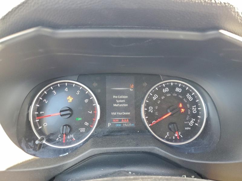 Photo 9 from auction – 2021 TOYOTA RAV4 LE with VIN 2T3K1RFV4MC165601