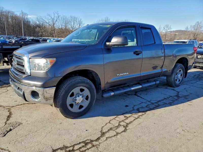 TOYOTA TUNDRA DOU 2013 with VIN 5TFUM5F12DX041097 - Photo from auction