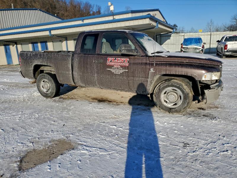 Photo 4 from auction – 1998 DODGE RAM 2500 with VIN 1B7KC2367WJ226180