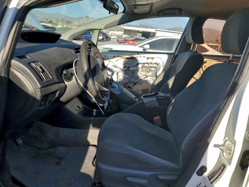 Photo 7 from auction – 2014 TOYOTA PRIUS with VIN JTDKN3DU9E1767095